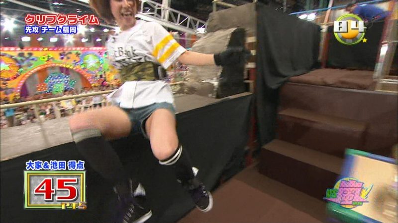 クリフクライムでパンチラなどTVのお宝エロキャプ画像50枚 16