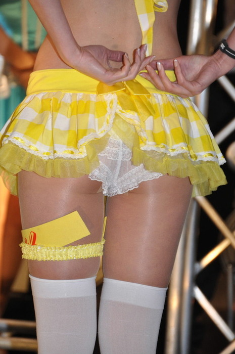 レースクイーン・キャンギャルの抜けるエロ画像40枚 36