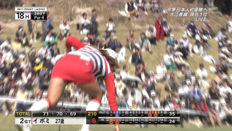 女子ゴルファーイ・ボミのパンツが見えそう 13