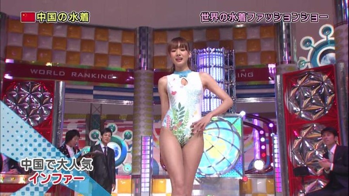 世界の水着ファッションショーがエロい 12