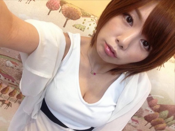 希美まゆが複数の男に犯されてるエロ画像