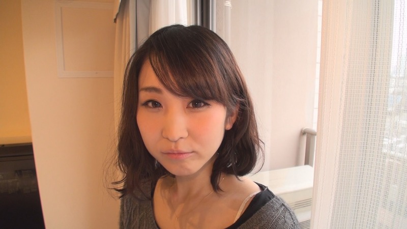 ブーツ履いてる素人ギャルを車の中でナンパ、ハメ撮り 4