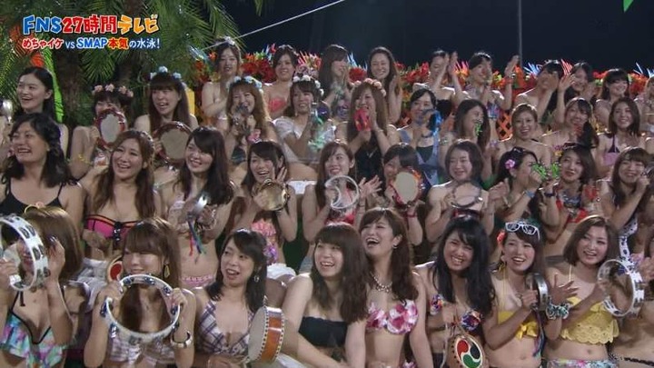 27時間テレビ　観客の水着ギャルがエロい画像 13