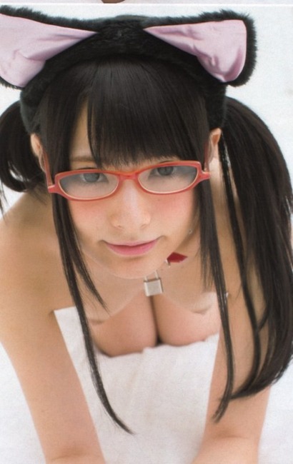 猫耳コスプレで発情してる女の子のエロ画像 16