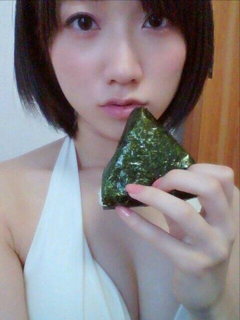 土山茜(22)貧乳グラビアアイドルのエロ画像30枚 27