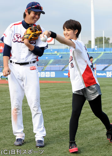 【画像】女の子にバット持たせてみた結果wwwww 24