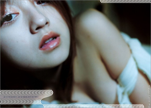 安達祐実（32）がパンチラしそうなお宝エロ画像30枚 21