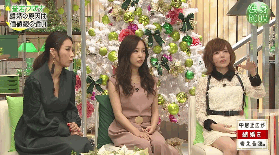 NMB48や人気アイドルがパンチラしてるエロGIF画像20枚 2