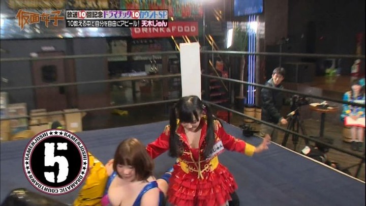 仮面女子がミニスカでプロレスしてるエロキャプ画像まとめ 21