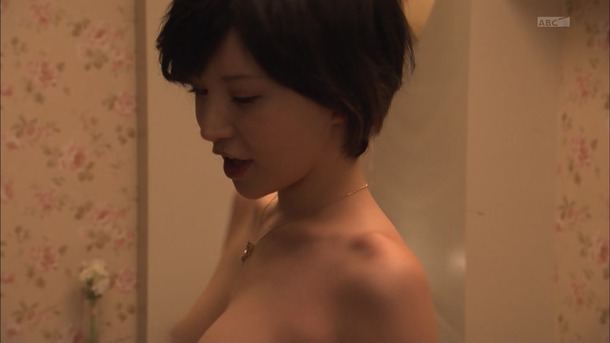 匿名探偵でおっぱい出してる女の子のエロ画像 4
