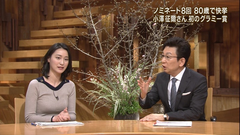 小川彩佳（39）女子アナウンサーの着衣巨乳おっぱいがエロい画像 32