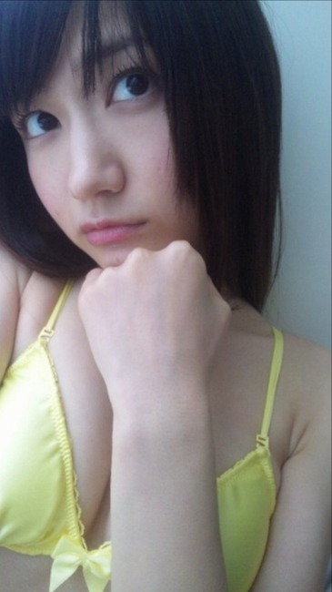 清水楓(27)グラドルが半ケツ晒して着替えてるエロ画像　【給与明細2】 19