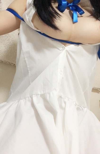 ダンジョンに出合いを求めるのは間違っているだろうかのヘスティア様のコスプレしてる素人女神のエロ画像 18