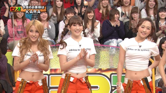 『ごきげんよう』 アイドルのパンチラやエロ下着画像など　エロキャプ画像40枚 4