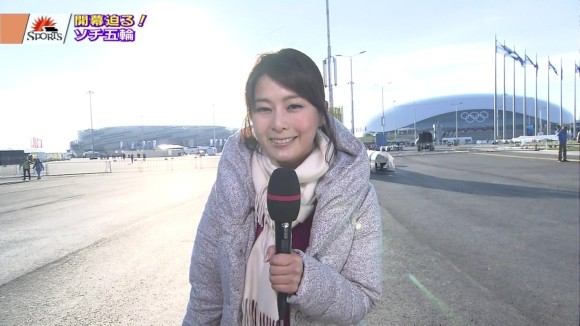 ソチオリンピック中継で杉浦友紀女子アナの尻がエロいキャプ画像まとめ 15