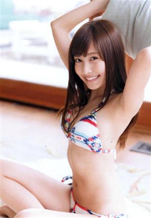 【エロ画像】佐野ひなこ(19)ウエスト51センチの驚異的くびれボディーが初写真集「Hinako」を発売　ランジェリー姿も披露 3