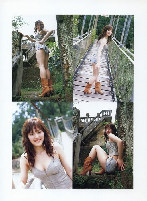綾瀬はるか　女優のエロい水着画像 27