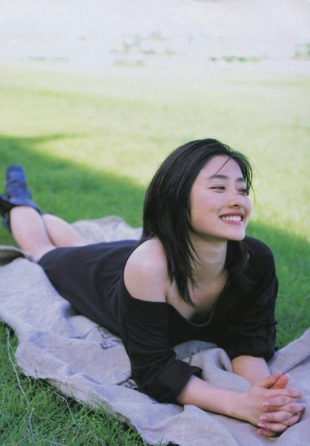 大人の女になった石原さとみのエロ画像35枚 18