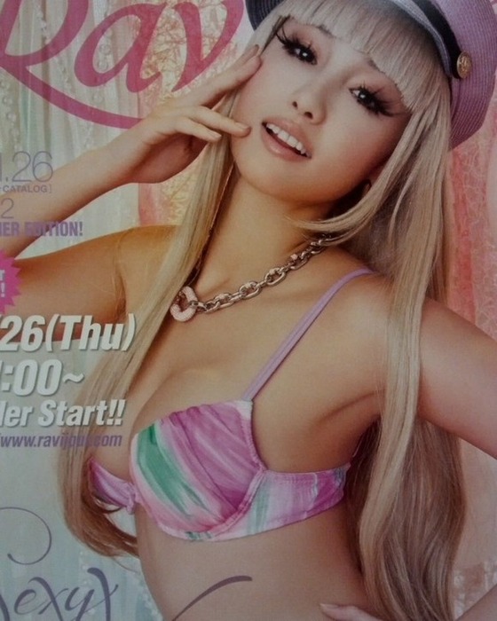沢尻エリカのアダルトランジェリー姿がエロい画像まとめ 6