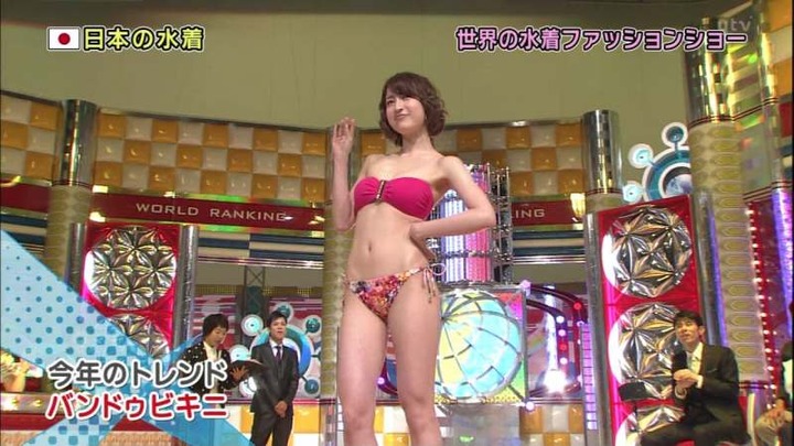 世界の水着ファッションショーがエロい 24