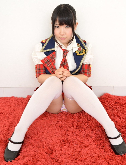 乳首にシールはって自撮りエロ写メ撮ってるコスプレイヤー 12