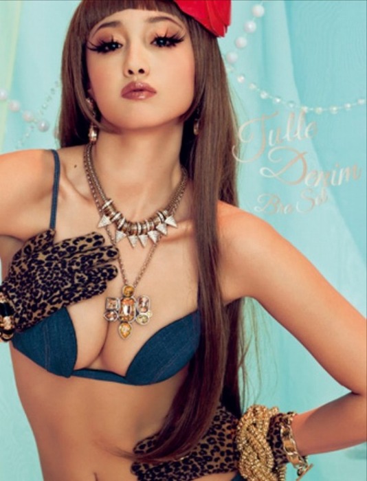 沢尻エリカのアダルトランジェリー姿がエロい画像まとめ 7