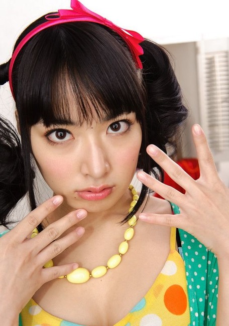 由愛可奈(ゆめかな)グラビアアイドルからAV女優に転身したエロ画像60枚 50