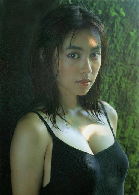 吹石一恵(28)女優の巨乳おっぱいがエロい画像40枚 20