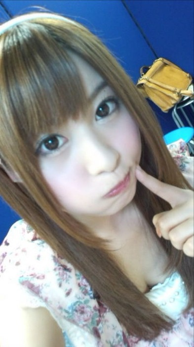 成瀬心美　AV女優のムチムチな身体がエロい裸体画像 16