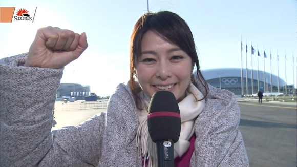 ソチオリンピック中継で杉浦友紀女子アナの尻がエロいキャプ画像まとめ 16