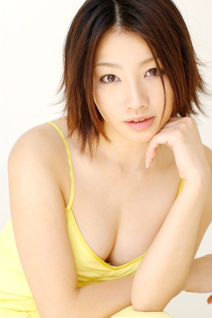 眞鍋かおりの太ももがエロい画像40枚 22