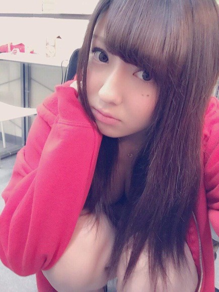 富永一葉のコスプレ自撮りが抜けるエロ画像 7