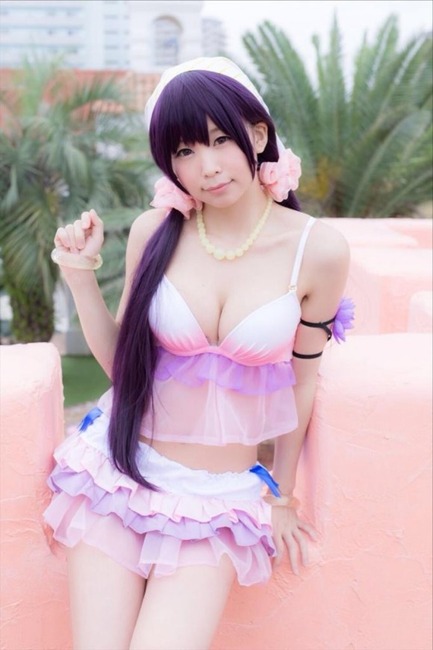 五木あきら コスプレイヤーの下乳が見えてるエロ画像 18
