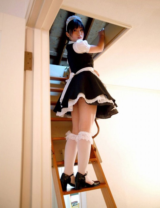 メイドさんとフェラやセックスしたくなるエロ画像40枚 14