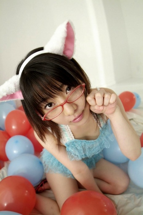 猫耳コスプレしてる女の子のエロ画像ください 24