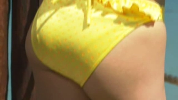 市川由衣　女優/歌手のセミヌードがエロい画像30枚 17