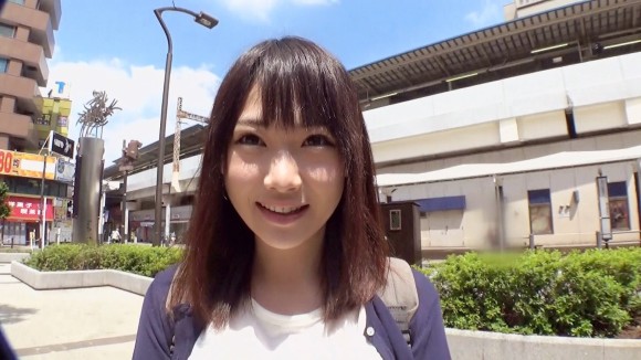 巨乳ショップ店員の素人をナンパしてハメ撮り 2