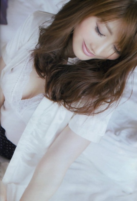 安めぐみのむちむちボディがエロい画像30枚 6