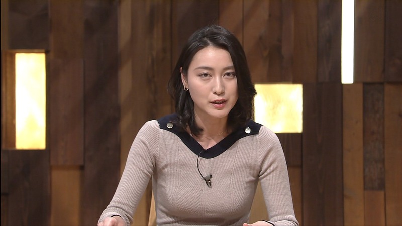 小川彩佳（39）女子アナウンサーの着衣巨乳おっぱいがエロい画像 2