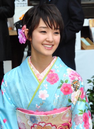 【画像】お前らこれを見ても剛力彩芽がブスって言えるの？ 42