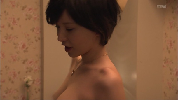 匿名探偵でおっぱい出してる女の子のエロ画像 2