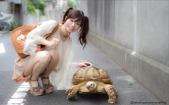 ツインテールで可愛い女子大生の画像30枚 23