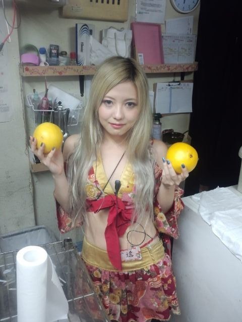 【セクシー居酒屋】清楚からギャル系まで素人店員エロすぎｗｗｗｗｗｗ（画像あり） 4