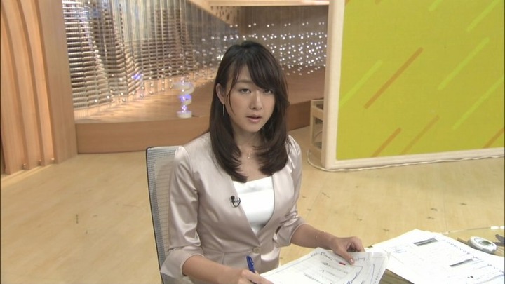 大島由香里 女子アナウンサーのおっぱいが大きくて気になるエロ画像 12