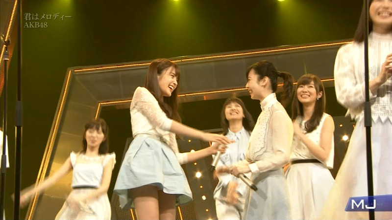 AKB48　宮脇咲良がパンチラしてるエロ画像