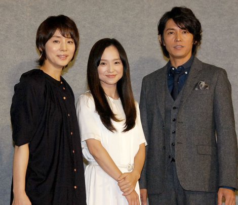 【画像】石田ゆり子(44)と永作博美（43）どっちがいい？ 6