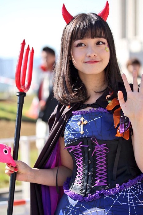 橋本環奈ちゃんの透明感のある魅力的な画像 11