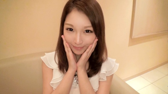 ネイリストの素人お姉さんをラブホでパコパコハメ撮り 4