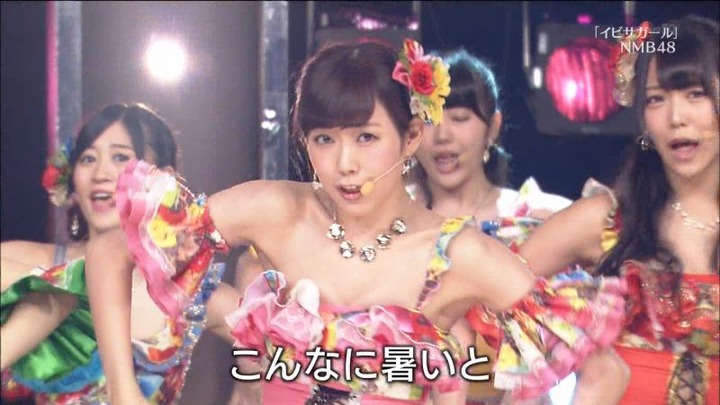 NMB48が超ミニスカ衣装で踊ってるエロ画像30枚　【イビサガール】 11