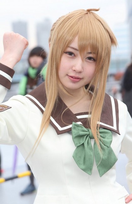 冬コミケC８７の抜けるコスプレイヤーさんの画像まとめ 4